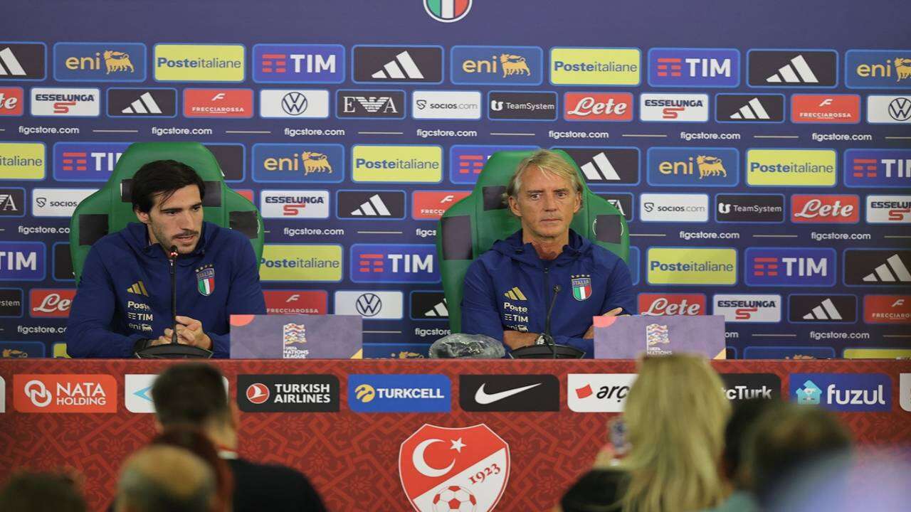 A Milli Takım maçı öncesi İtalya'da deprem: Roberto Mancini 10 yıldızı kadro dışı bıraktı! 3